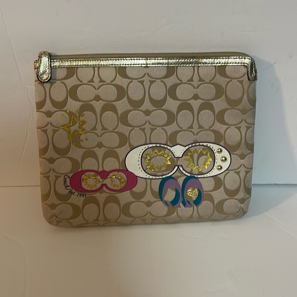 🎄🎄Coach Tablet Sleeve Case electronic Signature Universal zip pouch - Picture 1 of 6